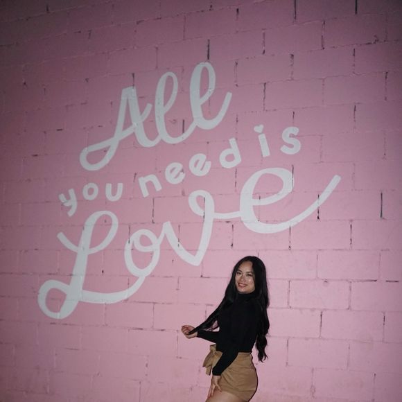 Meet your Posher, Abby - Picture 1 of 1